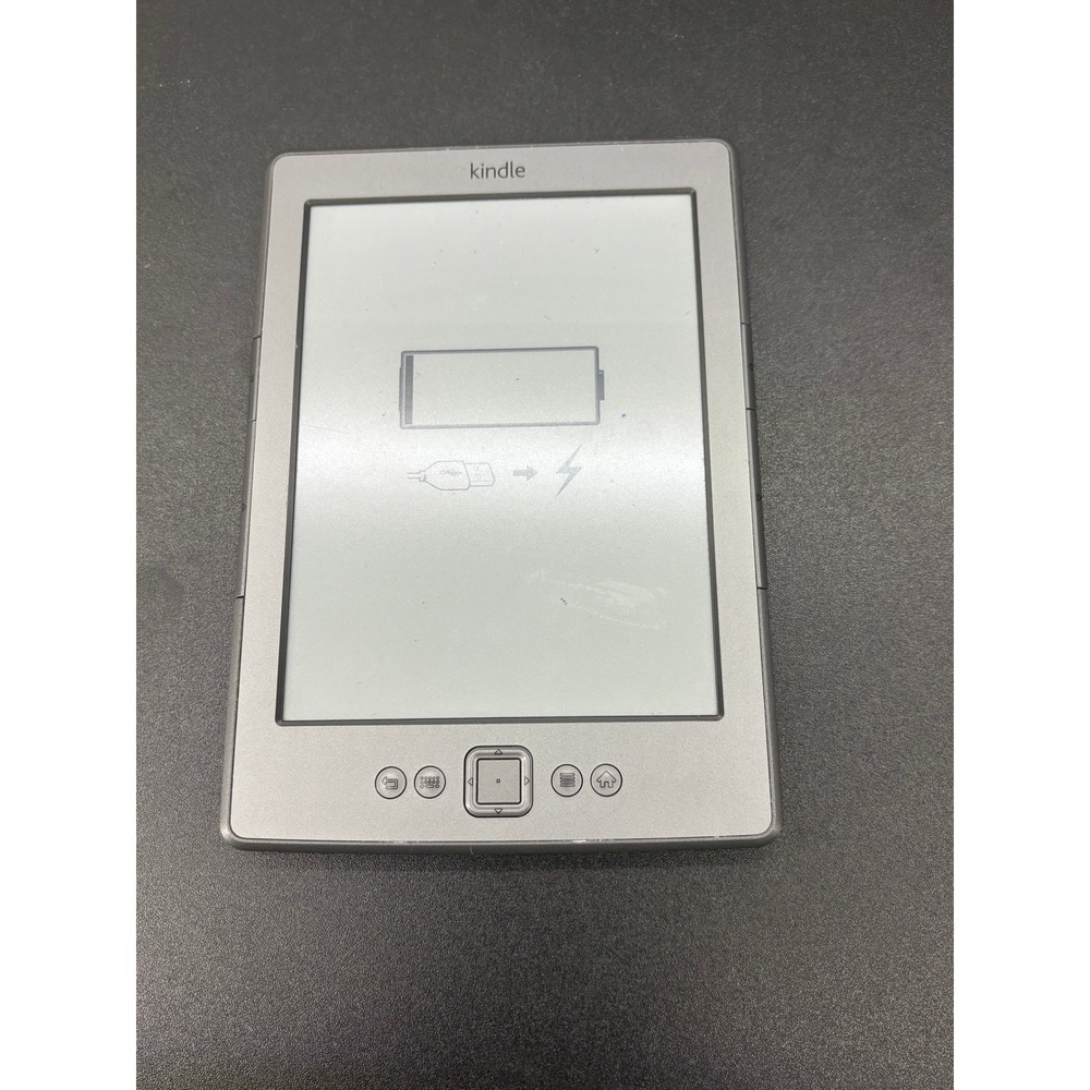 Amazon Kindle 4th Generation 6in E-Reader Silver Gray Model D01100 Works/Reset